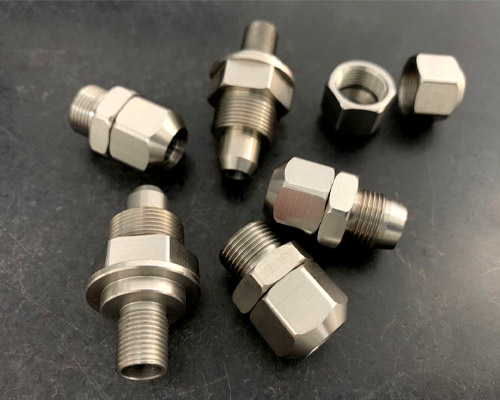 CNC machining of non - standard carbon steel screw parts